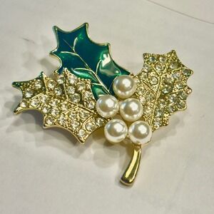 Anne Klein Gold T Holly Leaf Brooch Pin Faux Pearl Berries Rhinestones Christmas